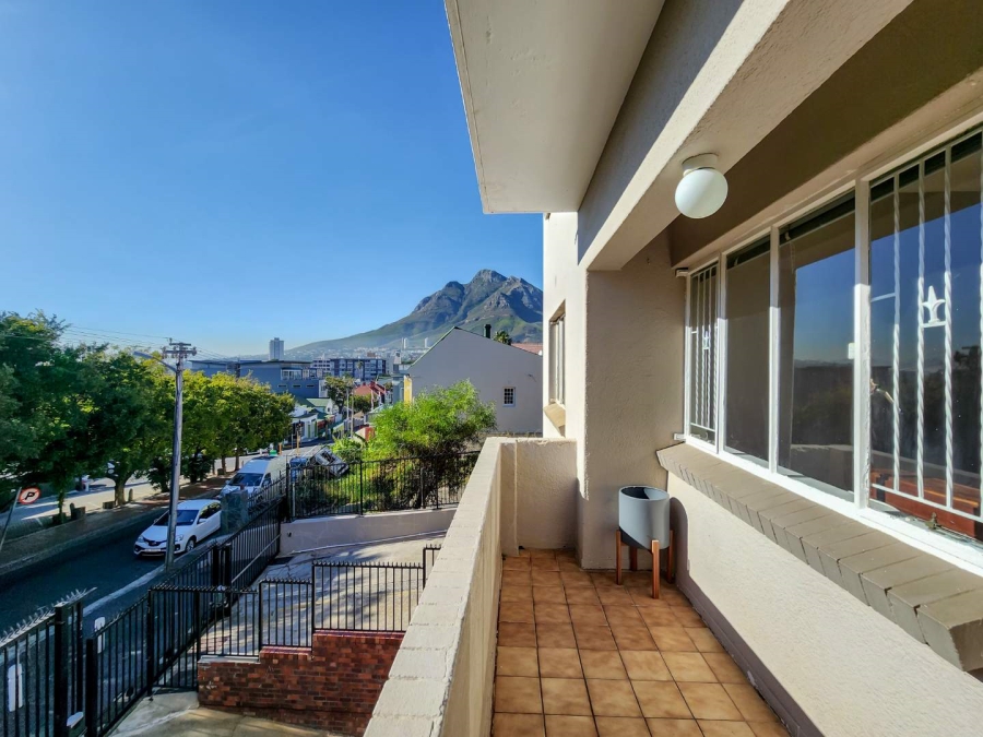 To Let 2 Bedroom Property for Rent in Gardens Western Cape